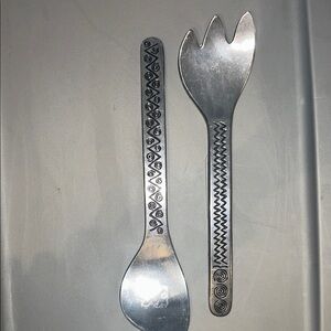 Wilton Armetale Silver Patterned Serving Set